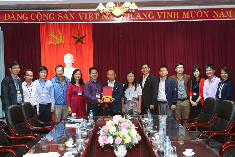 Tiếp và làm việc với Công ty Dow Chemicals Việt Nam