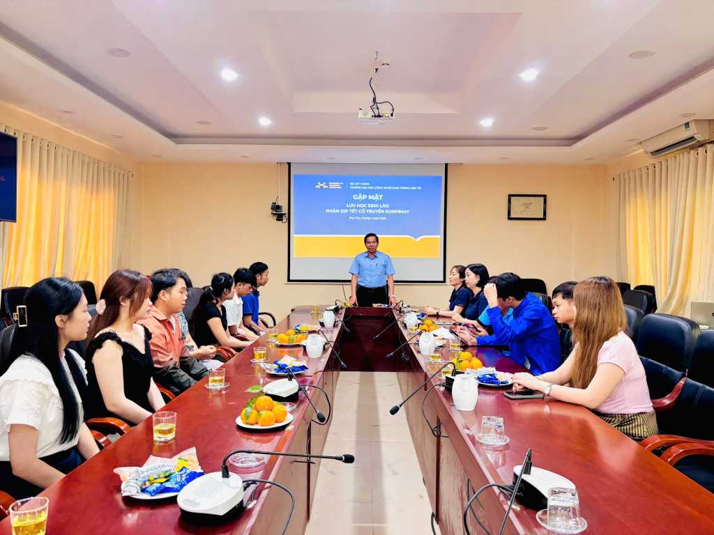 UTT tổ chức gặp mặt Lưu học sinh Lào nhân dịp Tết cổ truyền Bunpimay 2026