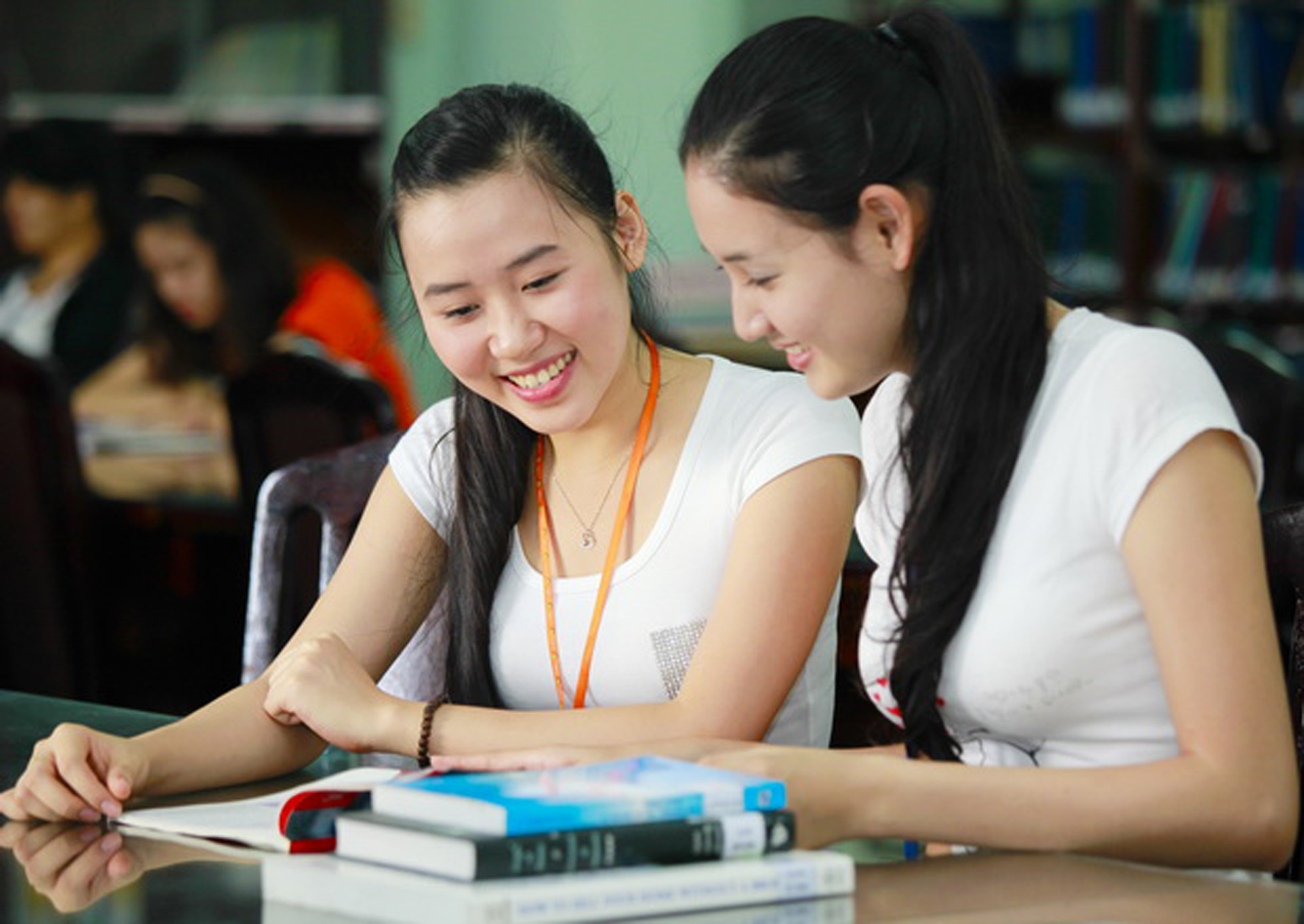 Thông báo danh sách cấp học bổng KKHT học kỳ I năm học 2015 - 2016 - K62, 63, K64, K65 hệ Đại học chính quy tại CSĐT Hà Nội