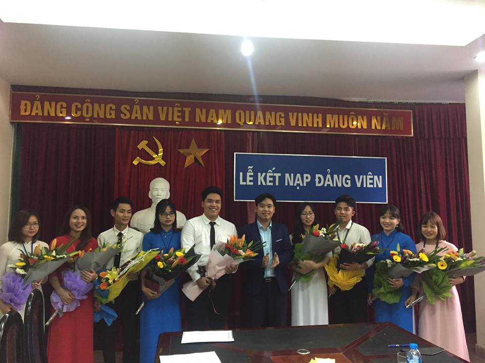 Lễ Kết nạp Đảng viên Khởi động Tháng Thanh niên 2019 và Kỷ niệm 88 năm Ngày Thành lập Đoàn TNCS Hồ Chí Minh