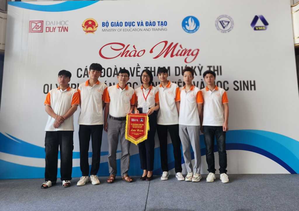 Sinh viên UTT đạt 3 Huy chương Bạc cuộc thi Olympic Toán học toàn quốc năm 2024.