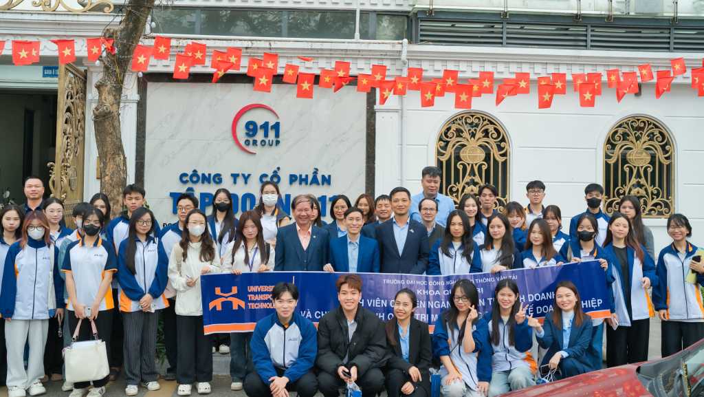 Sinh viên UTT trải nghiệm thực tế tại Tập đoàn 911 và XCMG Việt Nam