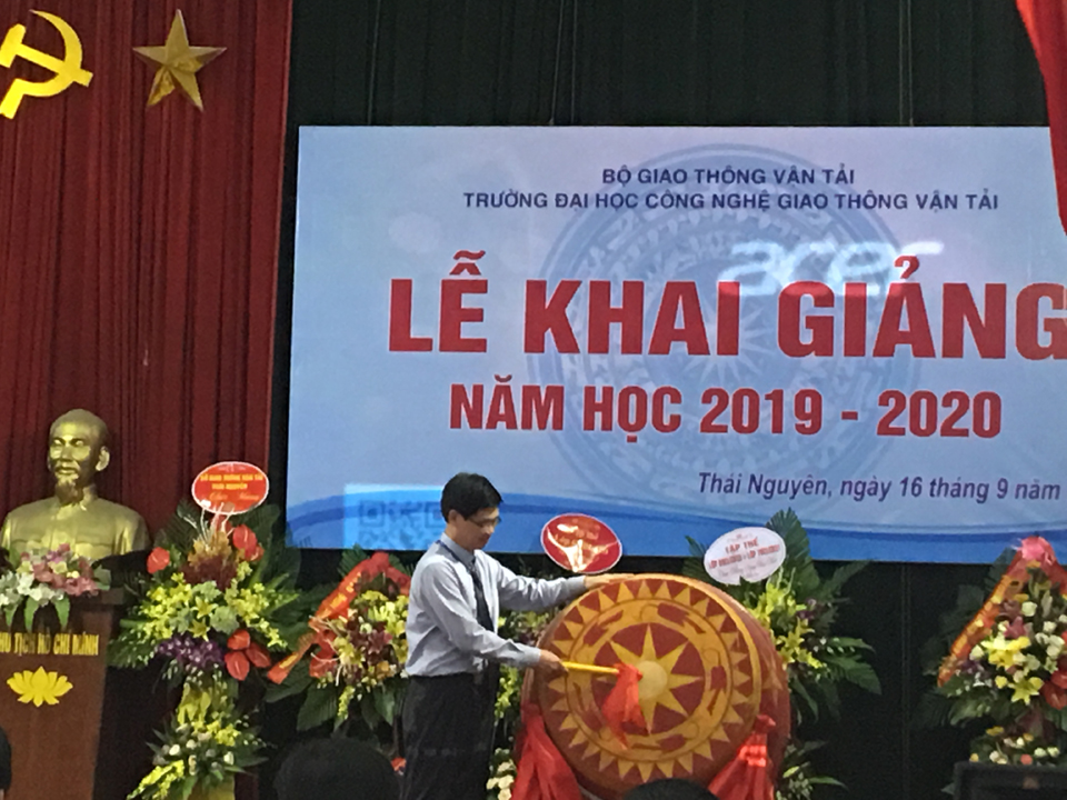 Trường Đại học Công nghệ GTVT Khai giảng năm học mới 2019 - 2020