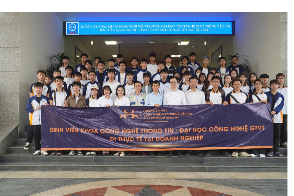 Sinh viên Khóa K76 ngành Hệ thống Thông tin - kết nối thực tiễn tại các doanh nghiệp công nghệ và hạ tầng hàng đầu