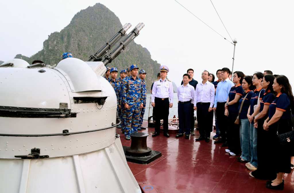 Trường Đại học Công nghệ Giao thông Vận tải nghiên cứu thực tế tại Lữ đoàn 170