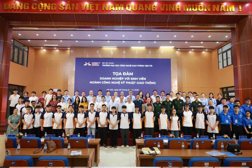 UTT tăng cường gắn kết doanh nghiệp trong đào tạo ngành Công nghệ kỹ thuật giao thông