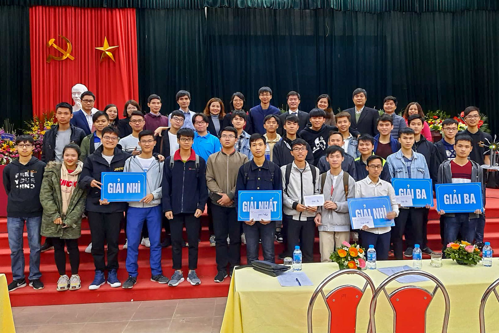 Sinh viên UTT với phong trào Chơi sáng tạo, Học tư duy